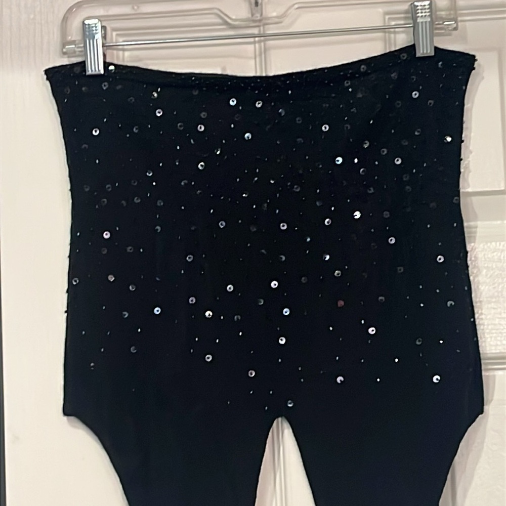 MODA International Black Sequin & Beads Embellished Sleeveless & Backless Top. - Picture 15 of 15